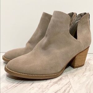 New! Blondo Neda Mushroom Suede Bootie 7M